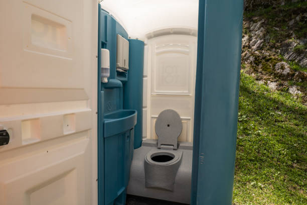 Best Affordable porta potty rental  in East Pasadena, CA